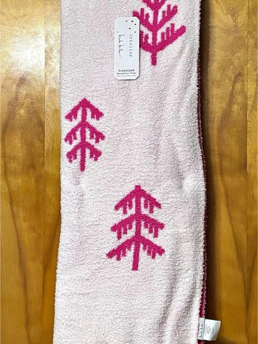 Atelier Nicole Miller Oversized Throw Blanket Tree Pattern Pink & White NWT